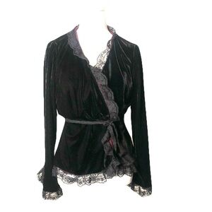 Vintage Medium Black Velvet Lace Trim Wrap Light Jacket Edwardian Gothic Whimsy
